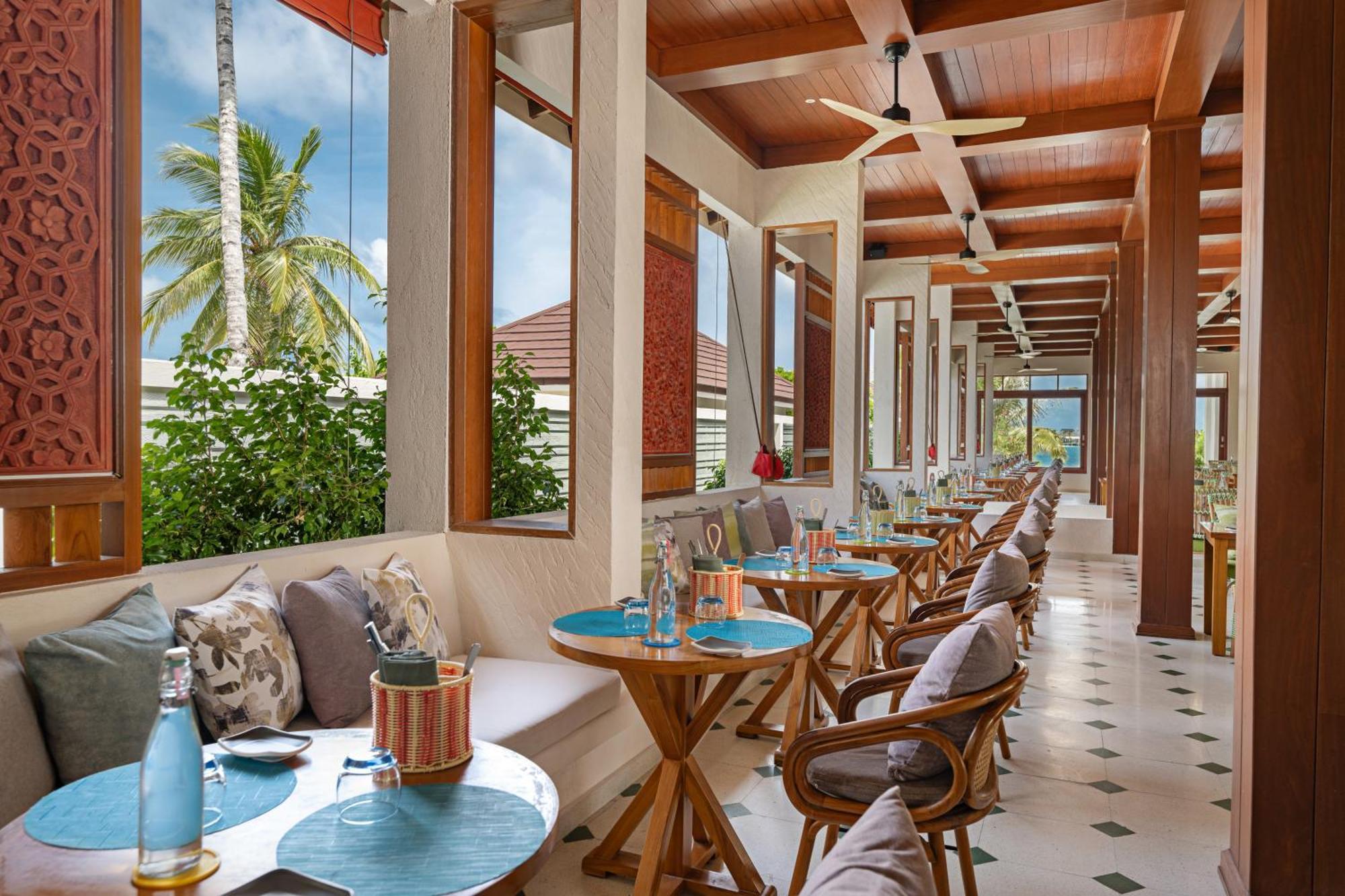 Oblu Xperience Ailafushi Hotel Male Exterior photo